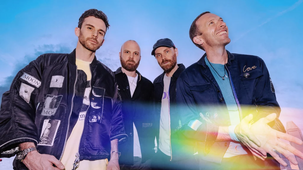 Coldplay feelslikeimfallinginlove